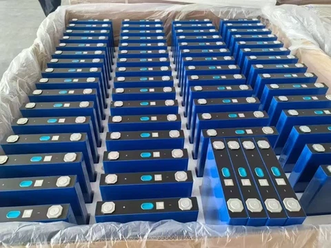 Kemm-il ċellula LiFePO4 huma meħtieġa għal batterija 48V?