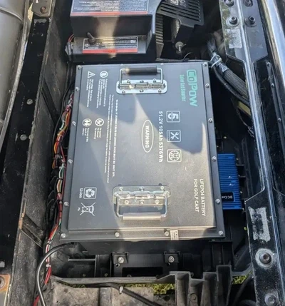 Lithium Golf Cart Batteriji Vantaġġi U Żvantaġġi Spjegati